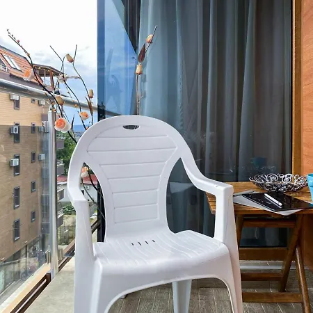 Apartment Modern - Meters Away From The Pomorie