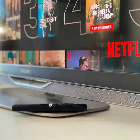 아파트 Modern - Meters Away From The *