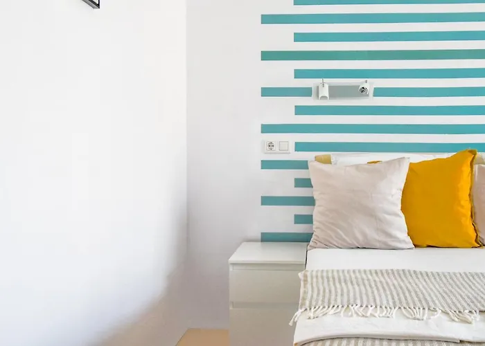 Apartman Modern - Meters Away From The *