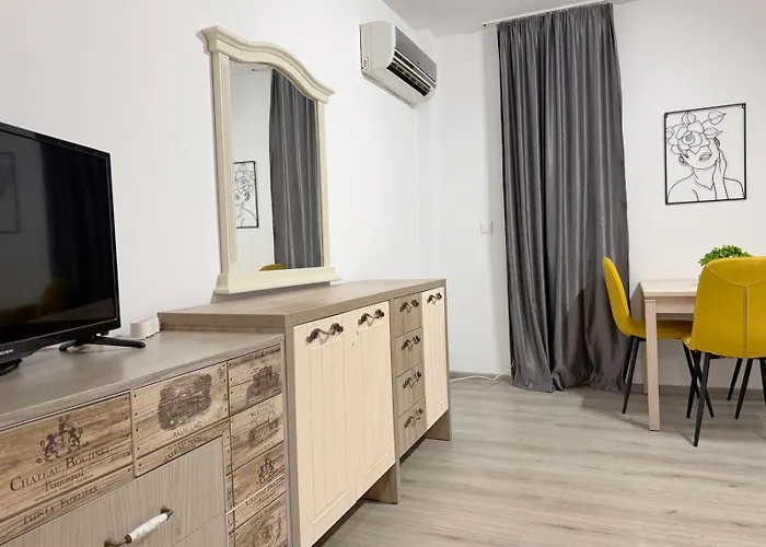Apartman Modern - Meters Away From The Pomorie
